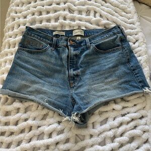 Universal Thread Blue Jean Shorts High-Waisted Frayed Hem